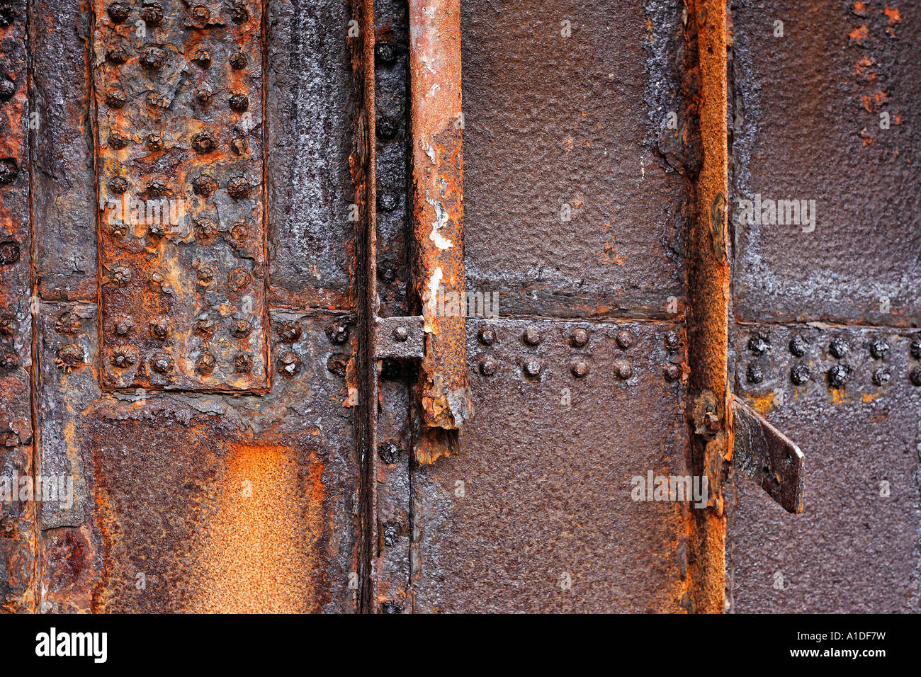 Ship wreck on aran islands hi-res stock photography and images - Alamy