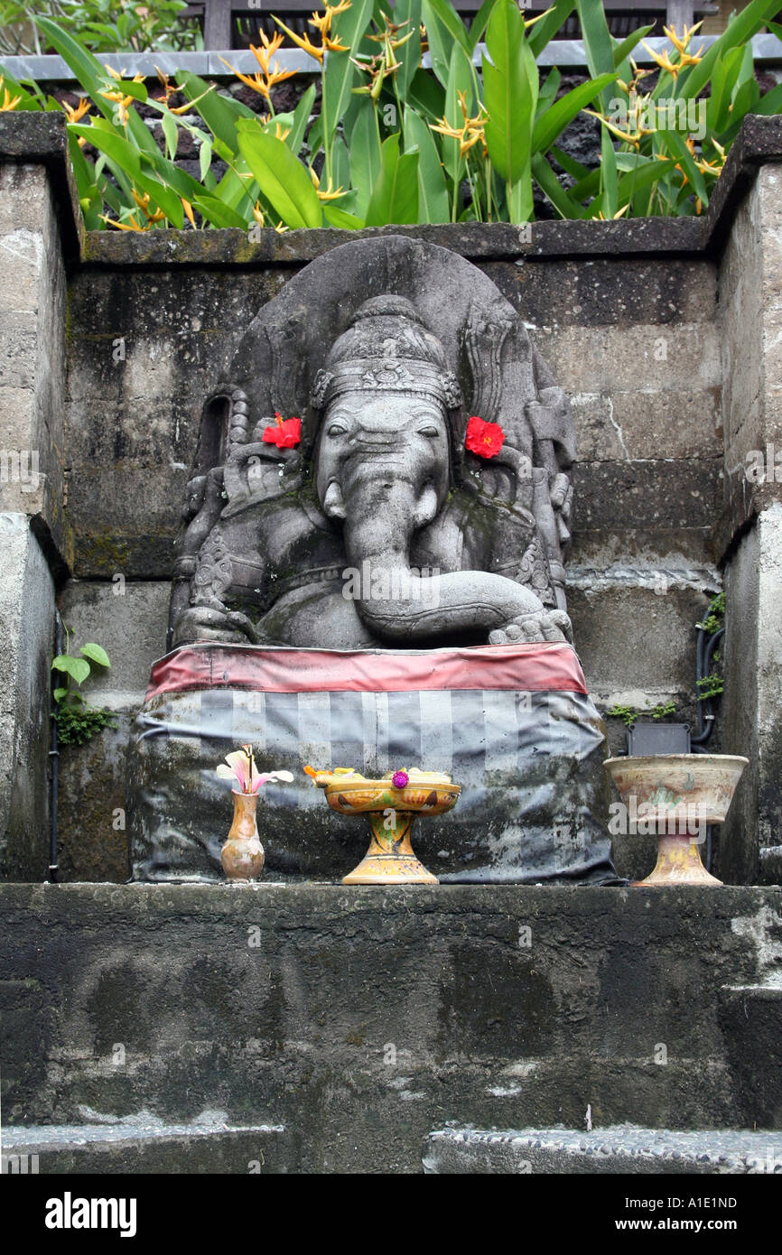 Hindu god stone statue hires stock photography and images Alamy
