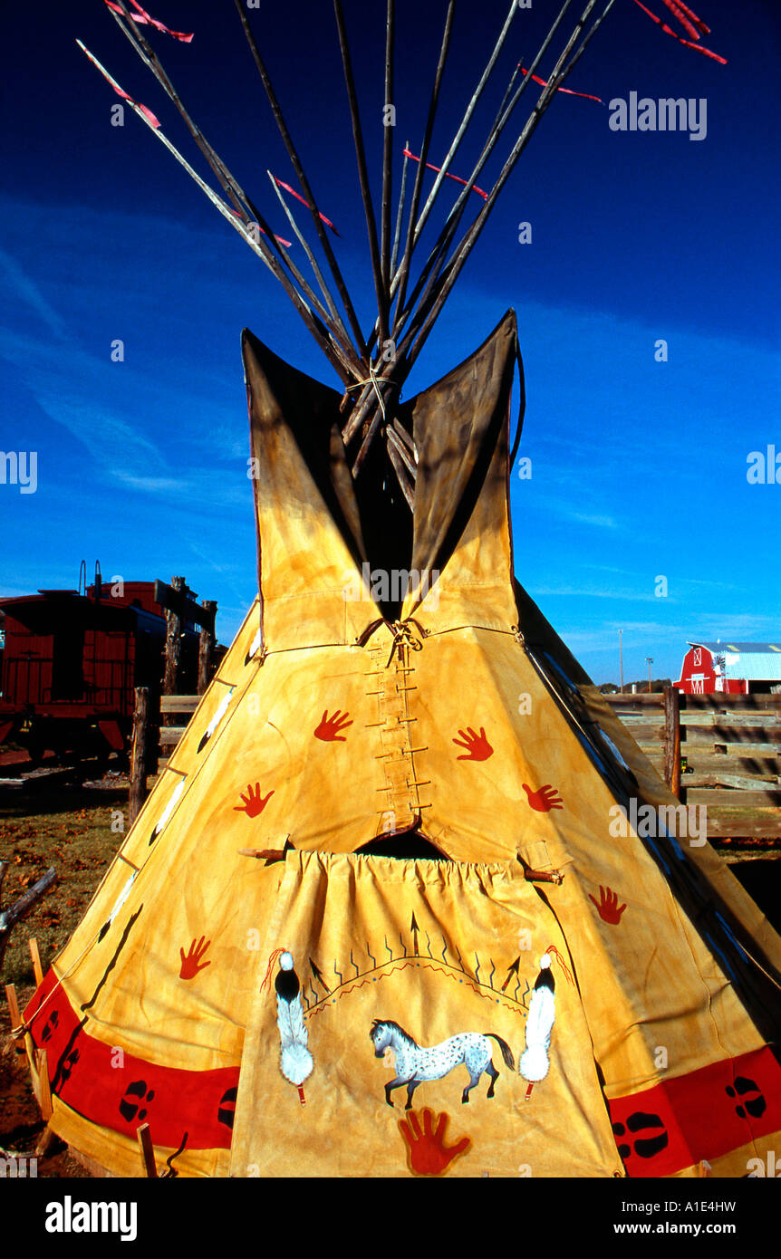 Wigwam, Elk City, Oklahoma Stock Photo - Alamy