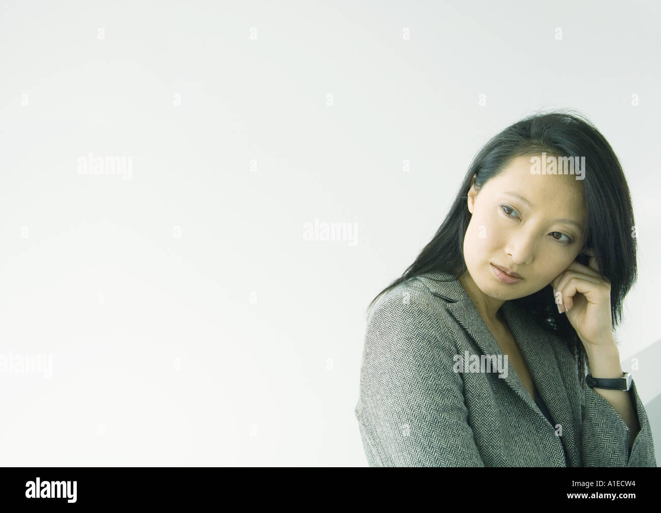 Pensive black woman thinking hi-res stock photography and images - Alamy