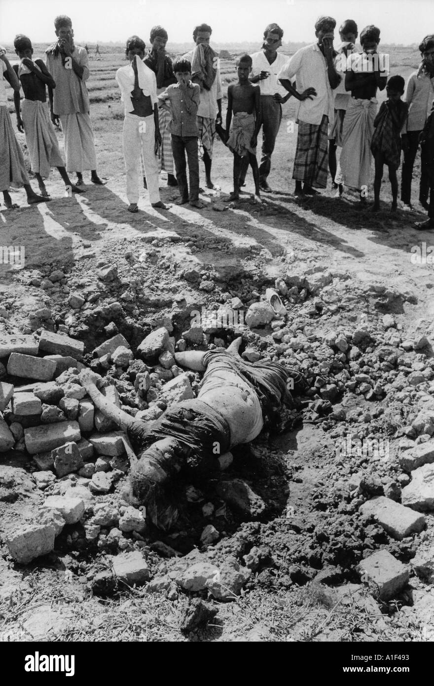Bodies of Bengali professionals bureaucrats doctors teachers killed by retreating Pakistan forces were dumped outside Dacca Stock Photo