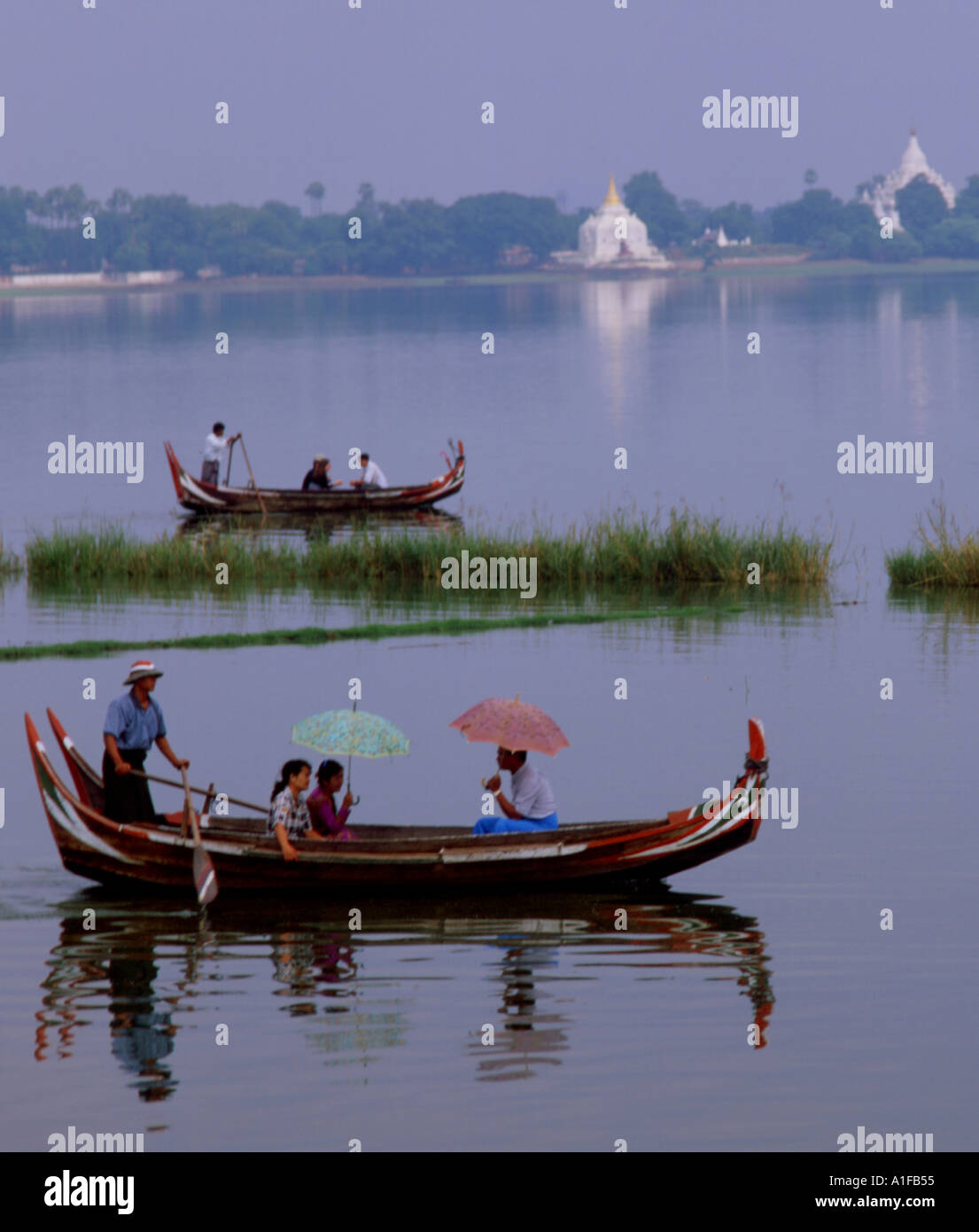 Myanmar burma pagodas hi-res stock photography and images - Alamy