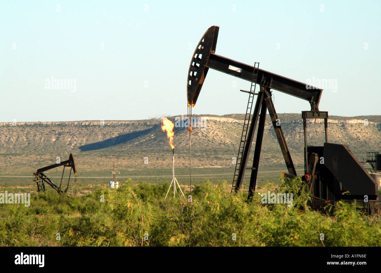 Oil well in rural Texas Stock Photo Alamy