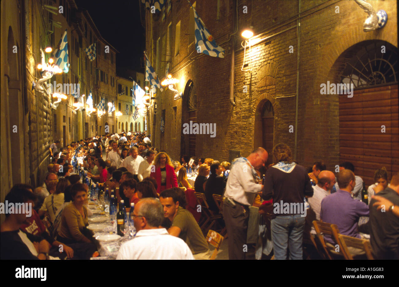 Siena, la contrada dell'Onda vince il Palio del 4 luglio - Toscana News