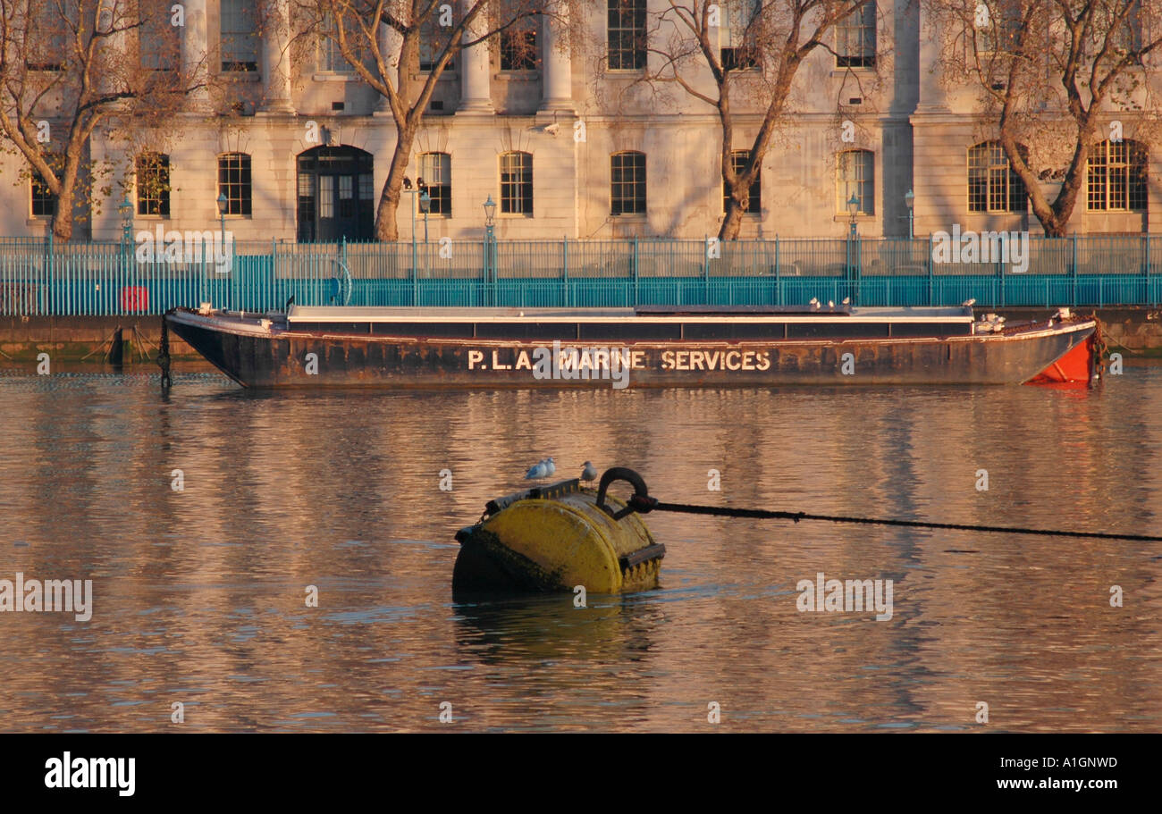 A Port Of London Authority Steel Barge Stock Photo Alamy a-port-of-london-authority-steel-barge-stock-photo-alamy