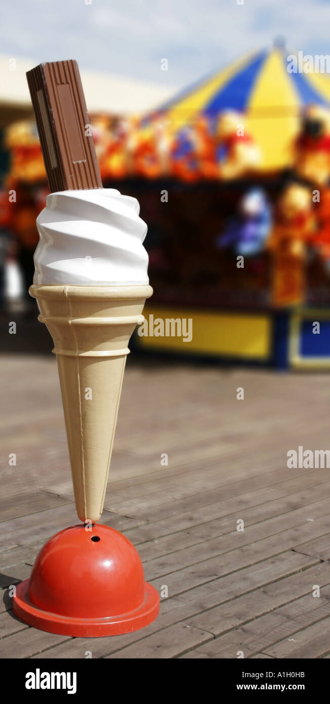 Large plastic ice cream cone hires stock photography and images Alamy