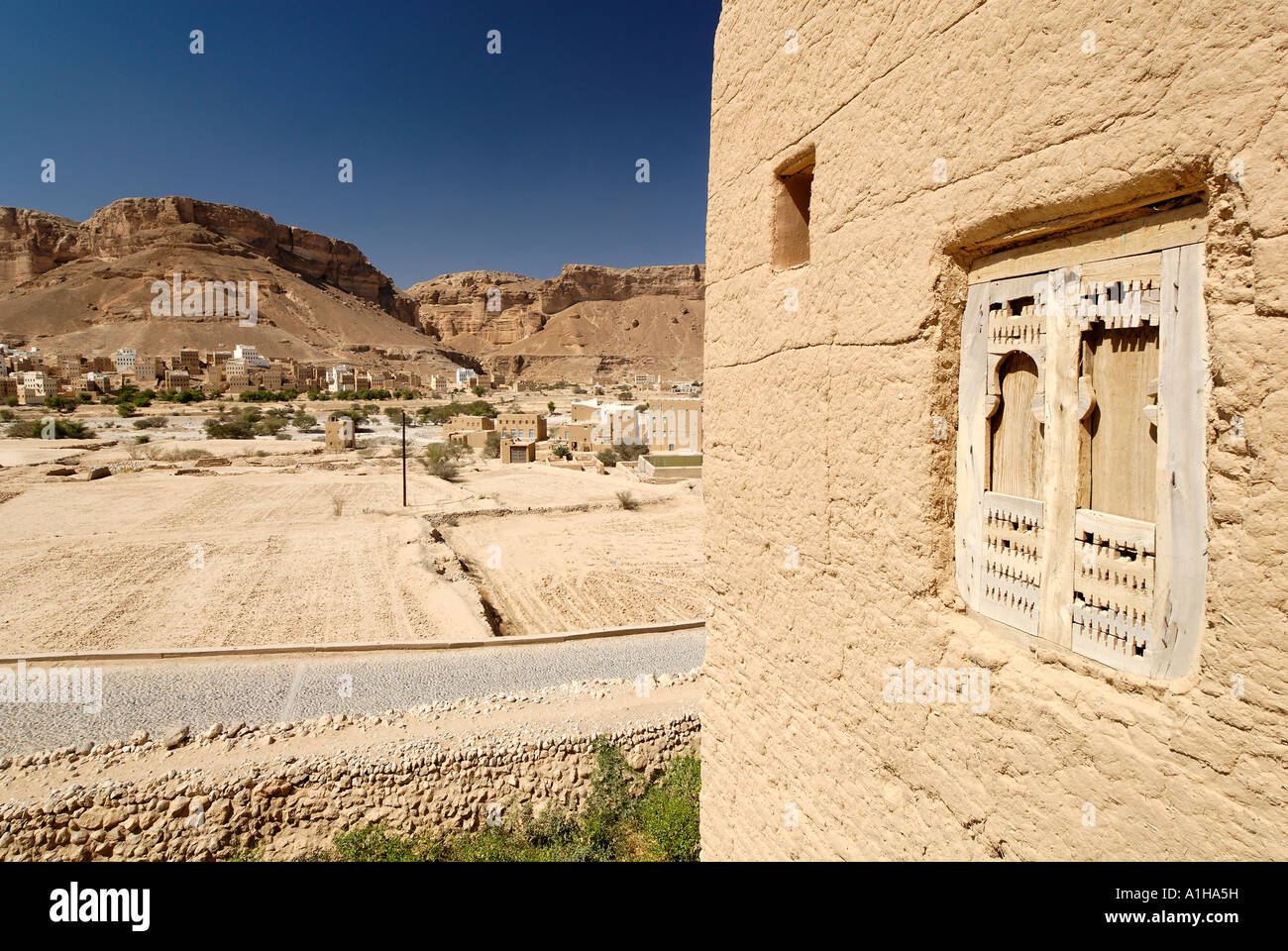 old town of Al Hajjaryn Wadi Doan Hadramaut Yemen Stock Photo