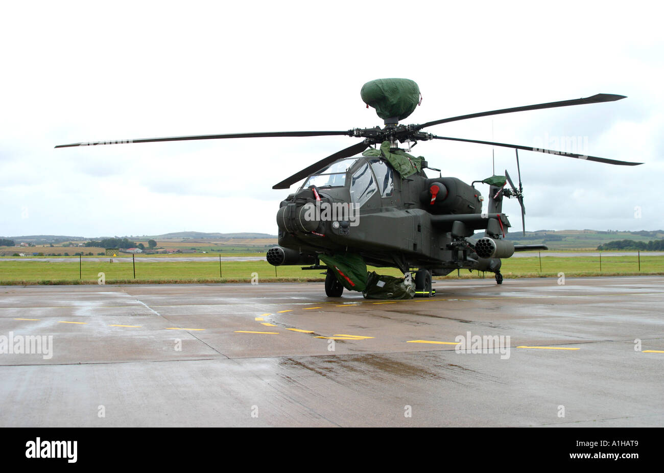 Apache Attack Helicopter Stock Photo Alamy Apache Attack Helicopter Stock Photo Alamy