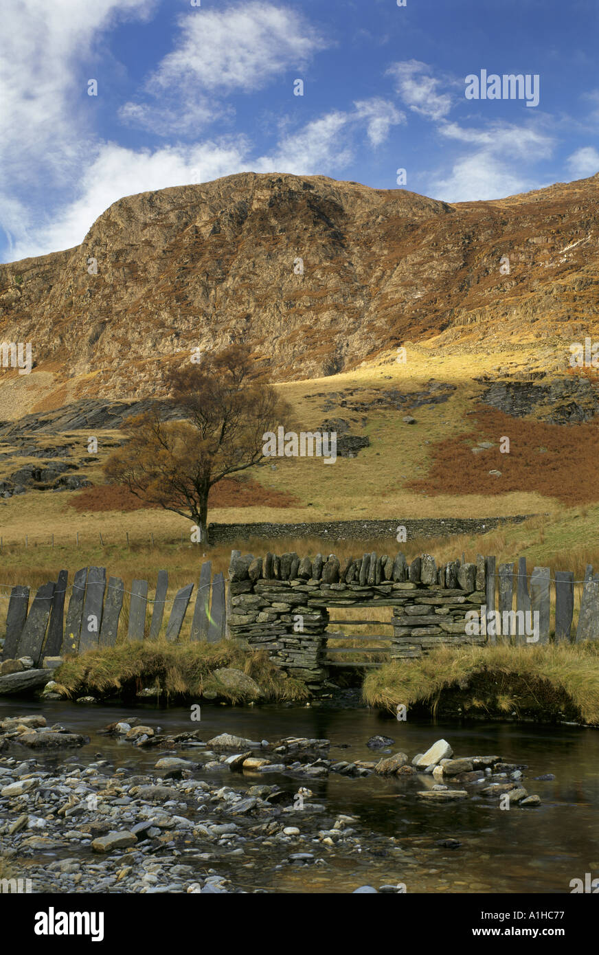 Gladstone rock hires stock photography and images Alamy