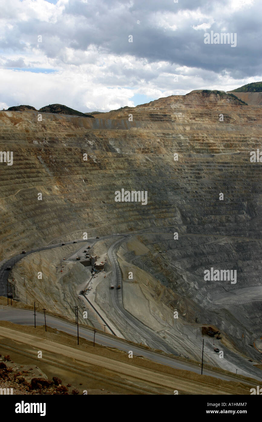 Open cast mining with large equipment at the Kennecott Copper Mine Bingham Canyon Utah USA Stock Photo