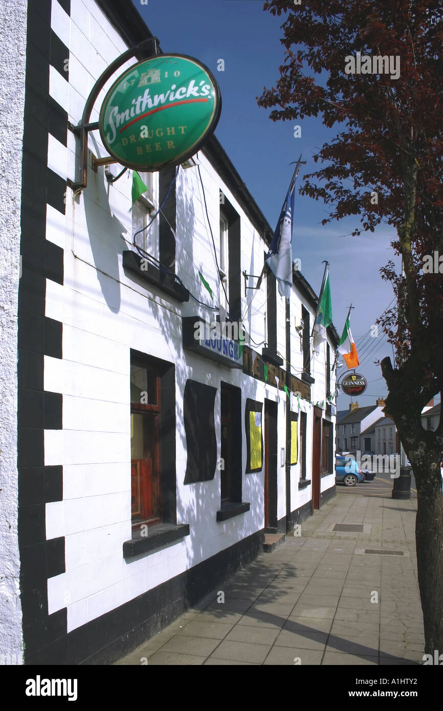 Pubs in Ballyconnell, County Cavan, Republic of Ireland Stock Photo