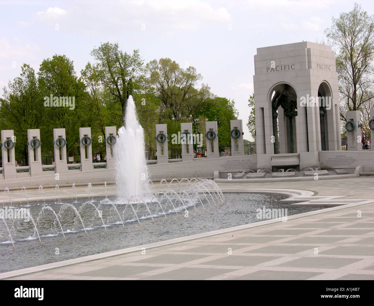 World War II 2 Monument at Washington D C Stock Photo - Alamy