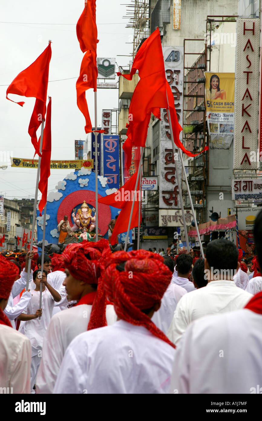 SSK76330 Festival Ganesh Visarjan immersion procession Pune Maharashtra