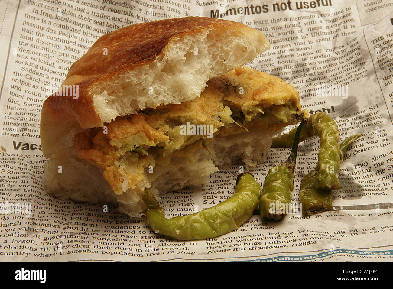 Indian Food hot dog Vada Pav Pune Maharahstra India Stock Photo Alamy