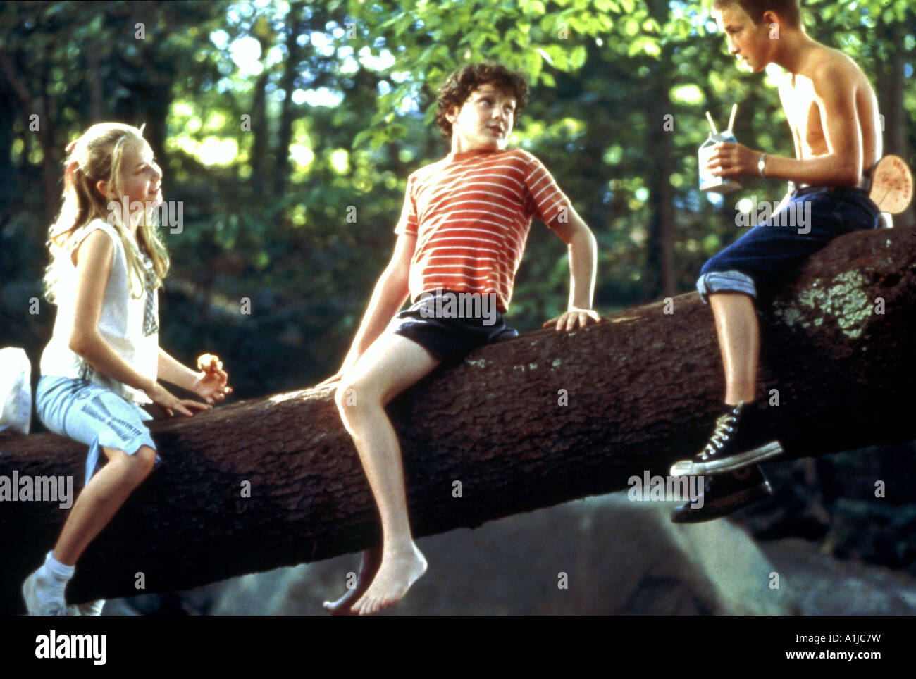 Hearts in Atlantis Year 2002 Director Scott Hicks Anton Yelchin Mika Boorem Based upon Stephen Hearts in Atlantis Year 2002 Director Scott Hicks Anton Yelchin Mika Boorem Based upon Stephen