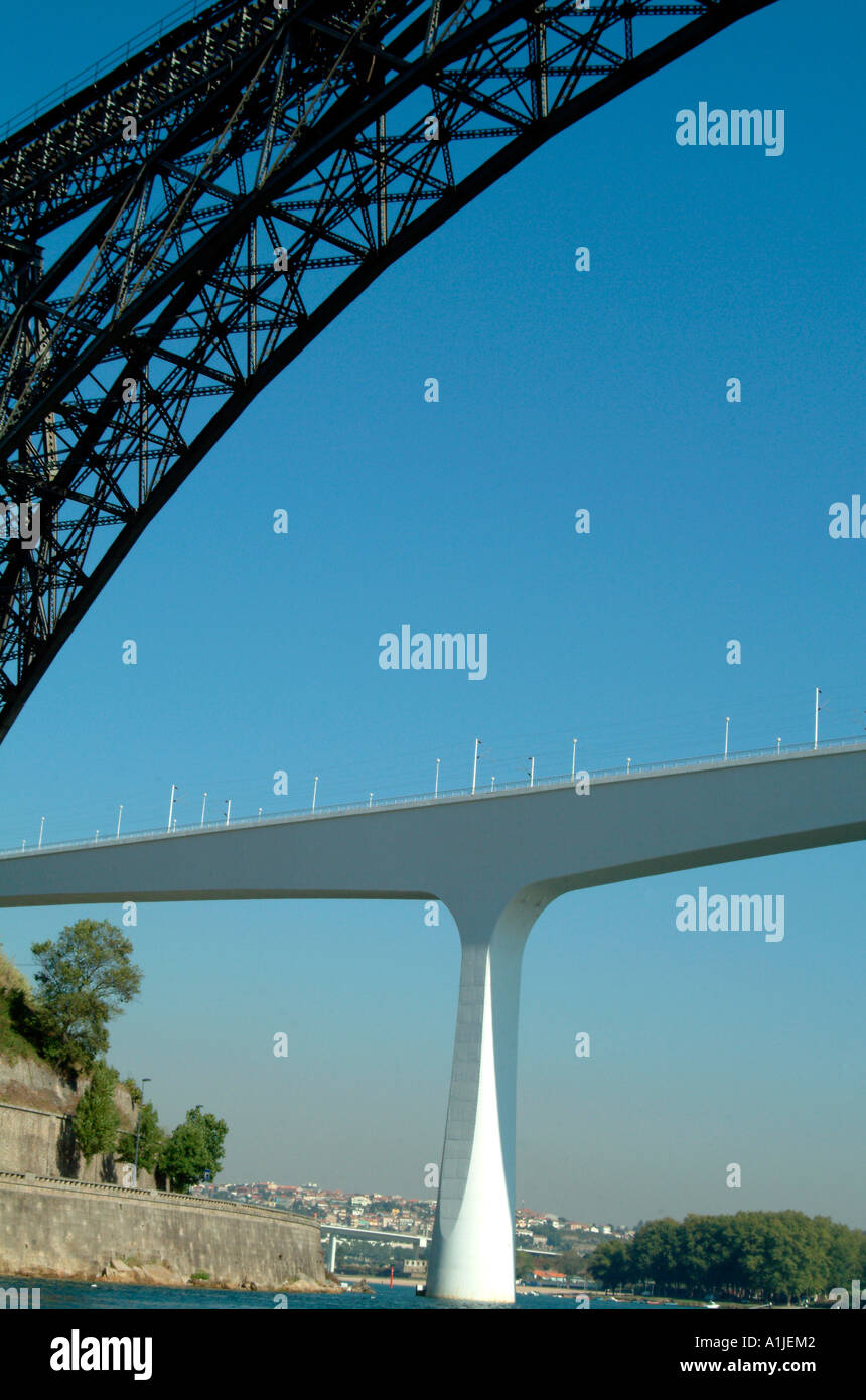 Ponte de sao joao hires stock photography and images Alamy