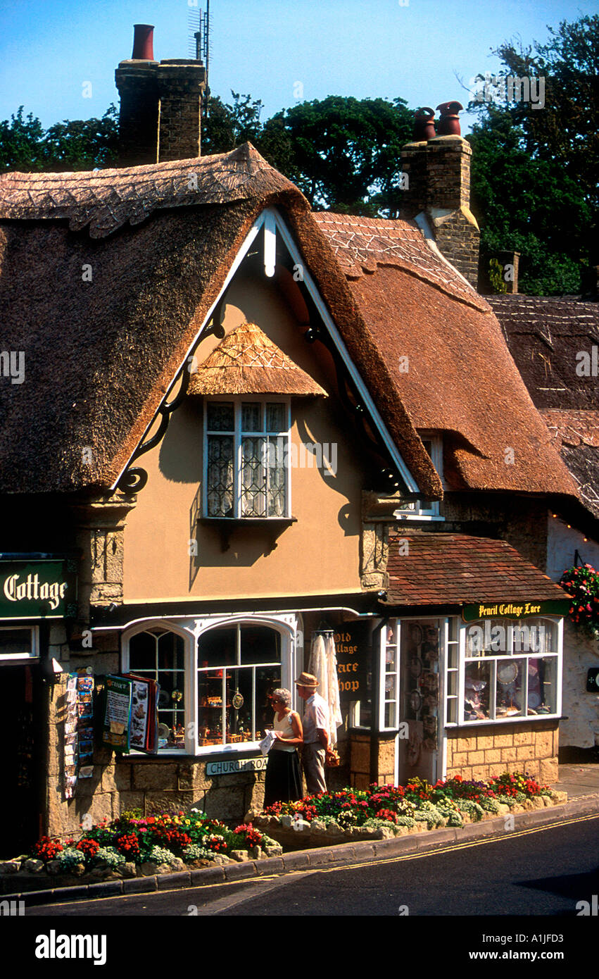 Thatched roof houses and shops Shanklin Isle of Wight England Stock