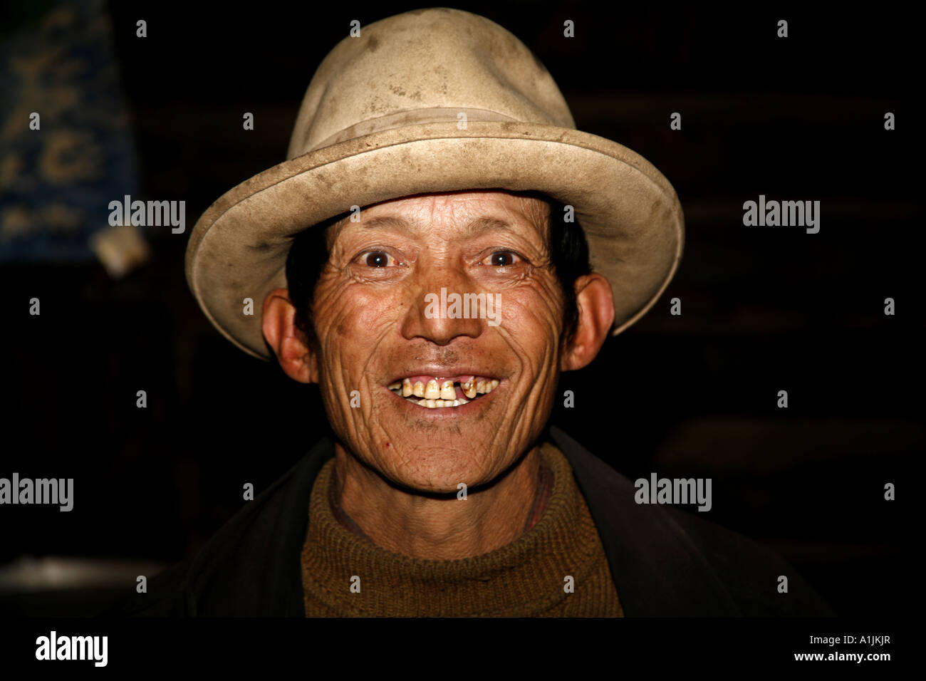 Toothless man smiling hi-res stock photography and images - Alamy