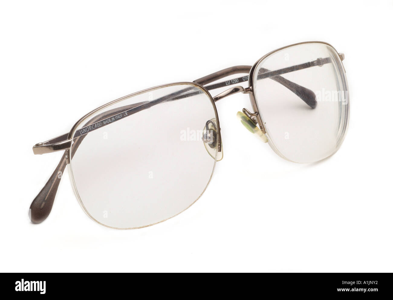 Rimless eye glasses hires stock photography and images Alamy