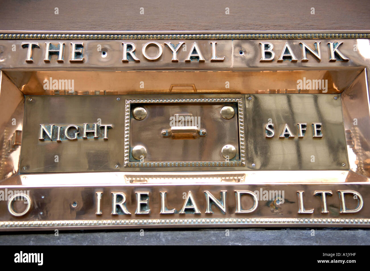 The Royal Bank Of Ireland Ireland Eire Brass Metal Plaque Plate