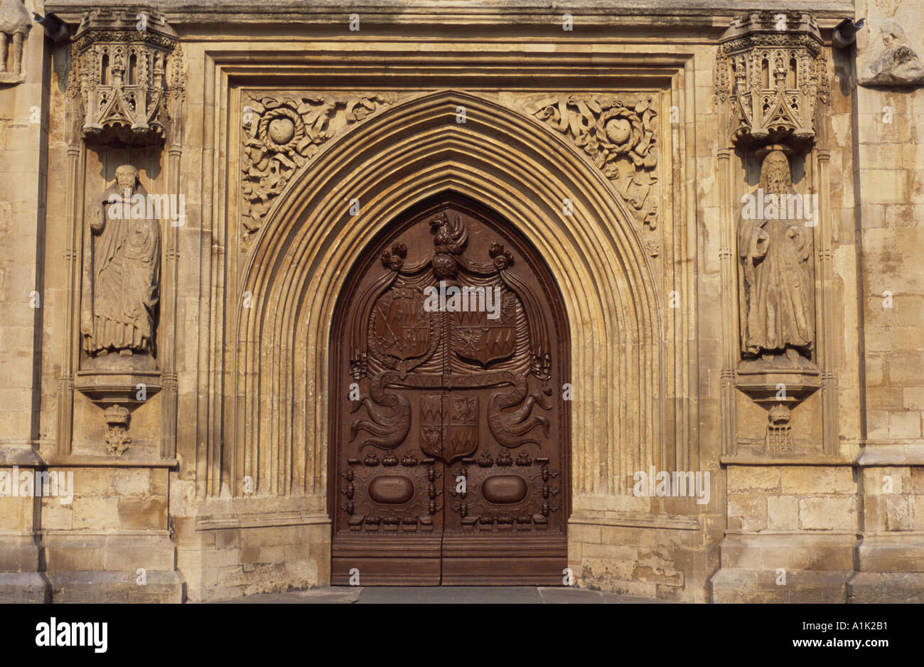 Brown wooden door Bath Abbey West door Bath Spa, Somerset, UK Stock ...
