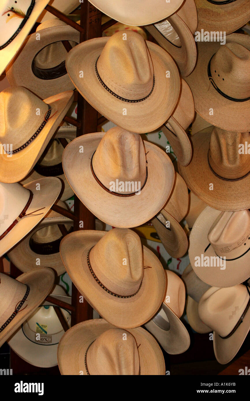 Felt Top Hats High Resolution Stock Photography and Images - Alamy