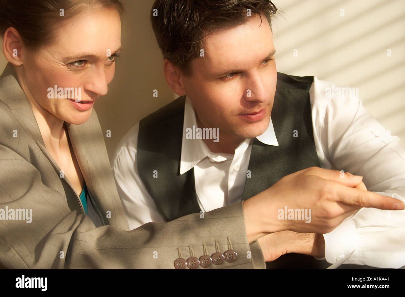 Show man woman dress hi-res stock photography and images - Alamy