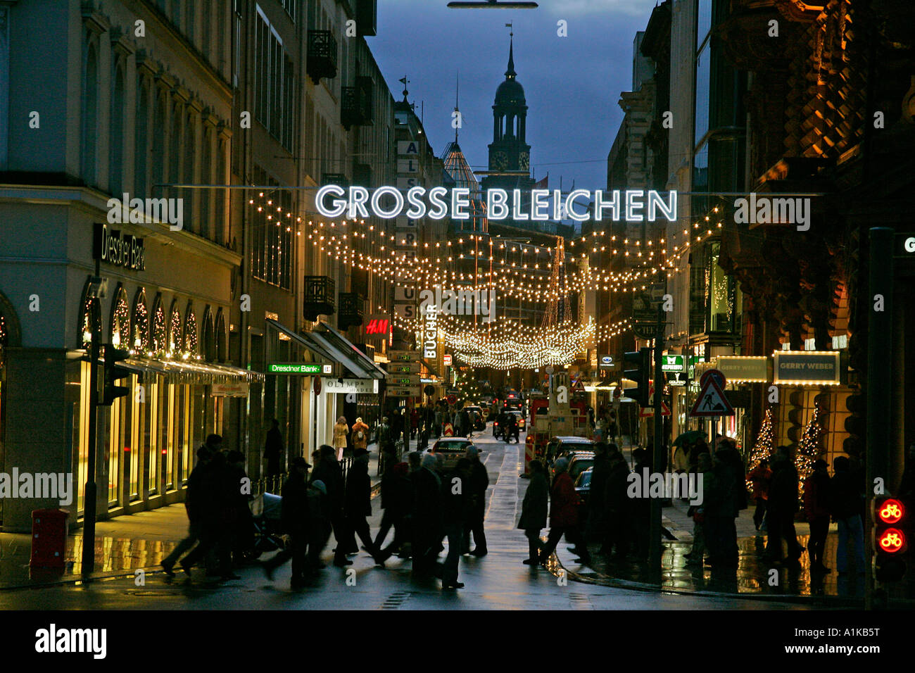 Shoppingstreets hires stock photography and images Alamy