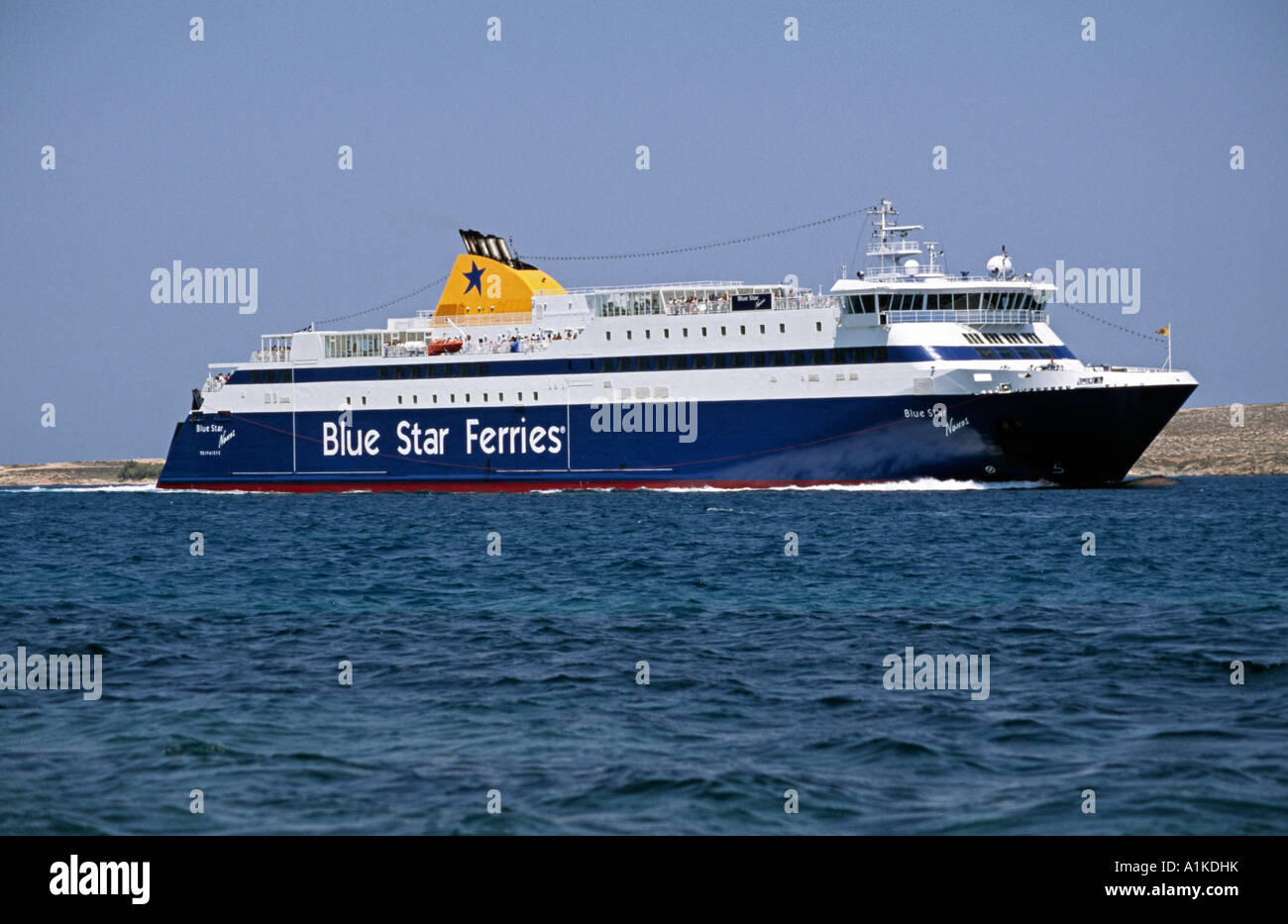 Blue Star Paros Greek Blue Star Ferries ferry arriving at Paros in the  Aegean Islands Stock Photo - Alamy