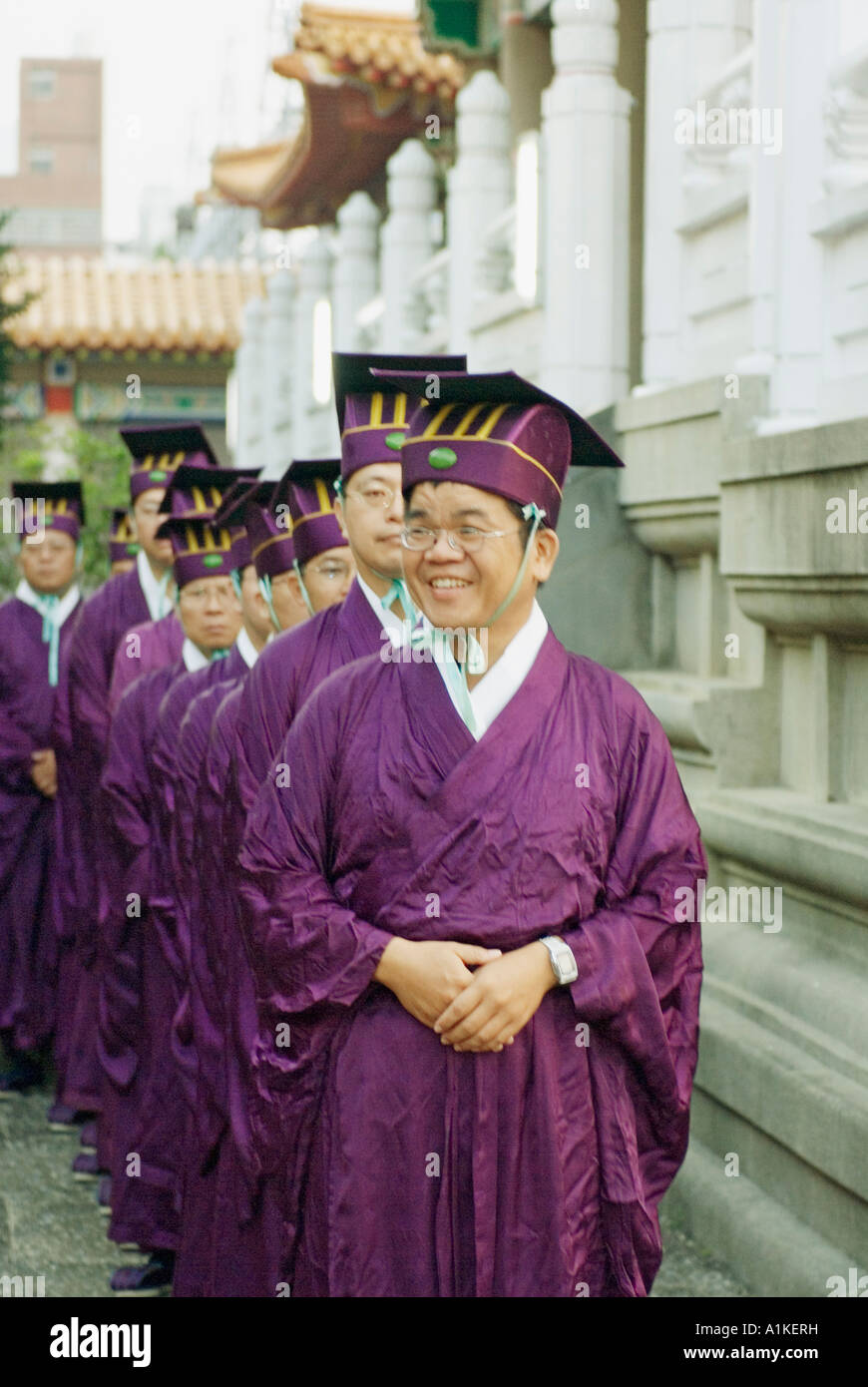 Chinese court robe hi-res stock photography and images - Alamy