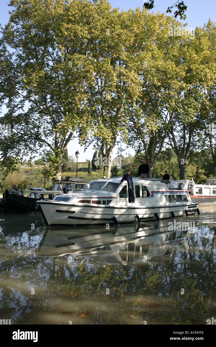 CANAL DU MIDI AT CAPESTANG,LANGUEDOC,FRANCE Stock Photo