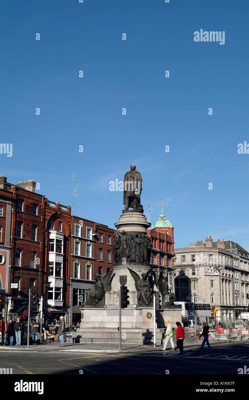 Dublin Daniel O Connell statue O Connell Street Ireland Stock Photo Alamy