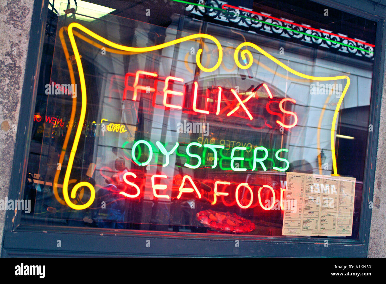 Oyster bar neon sign hires stock photography and images Alamy