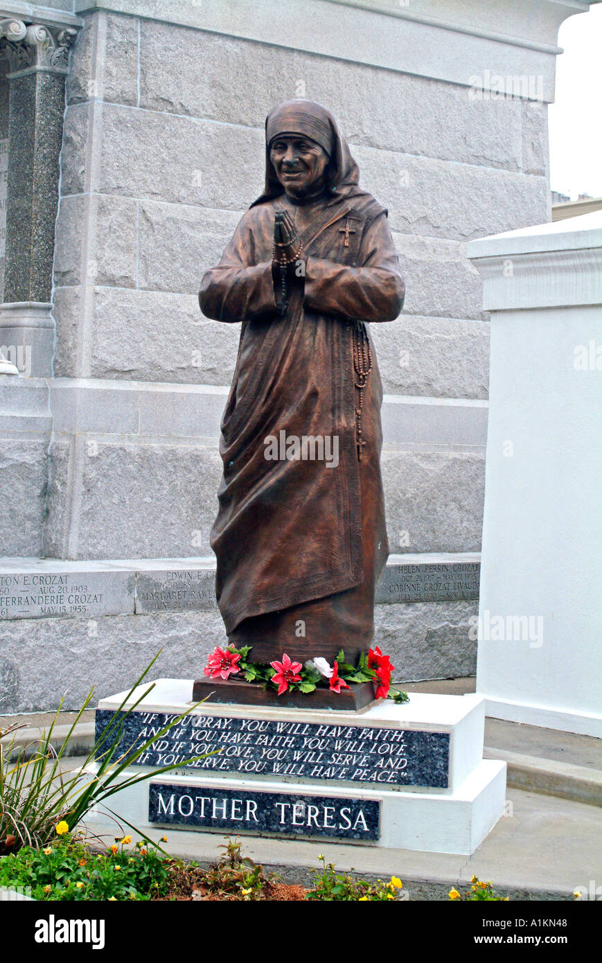 Statue of Mother Teresa in New Orleans Louisiana cemetery Stock Photo