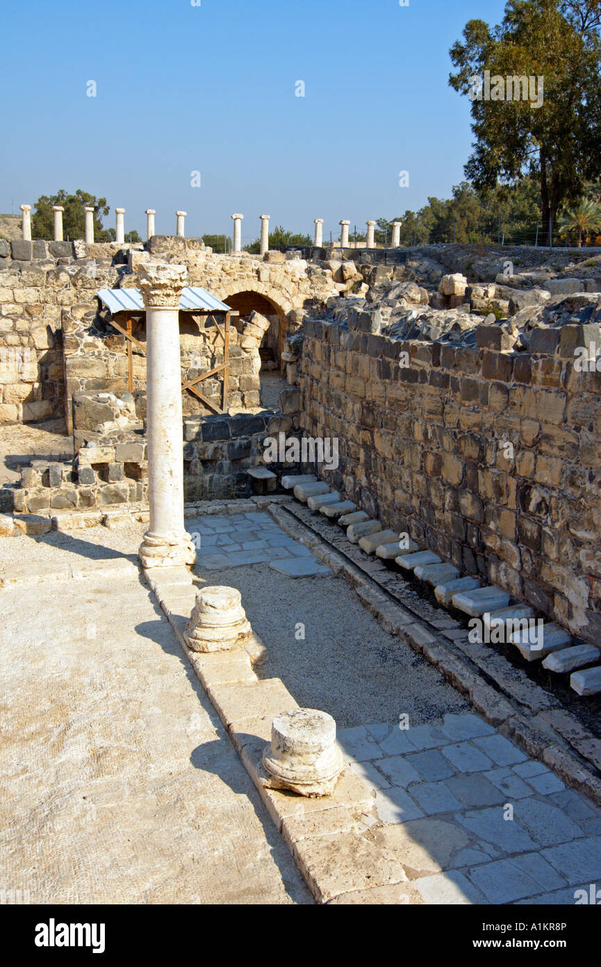 Israel Bet Shean public toilets Stock Photo Alamy