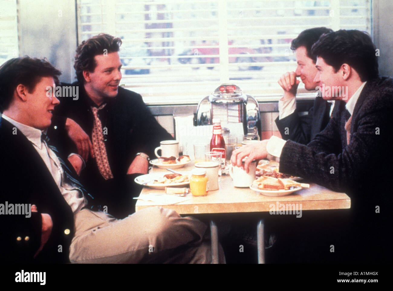 Diner Year 1981 Director Barry Levinson Daniel Stern Mickey Rourke