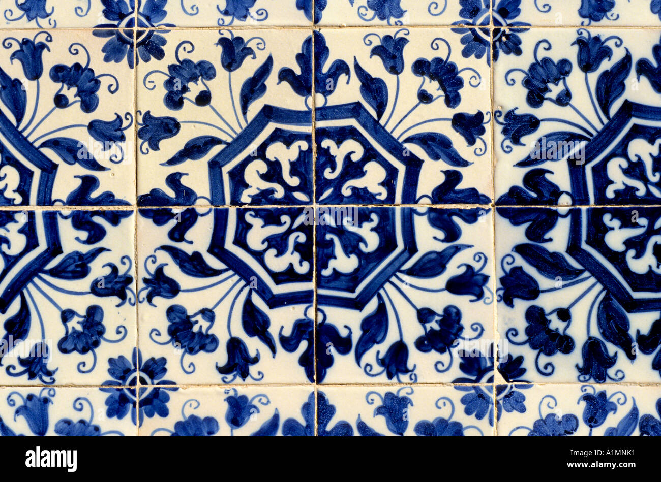 Azuleos blue tiles hi-res stock photography and images - Alamy