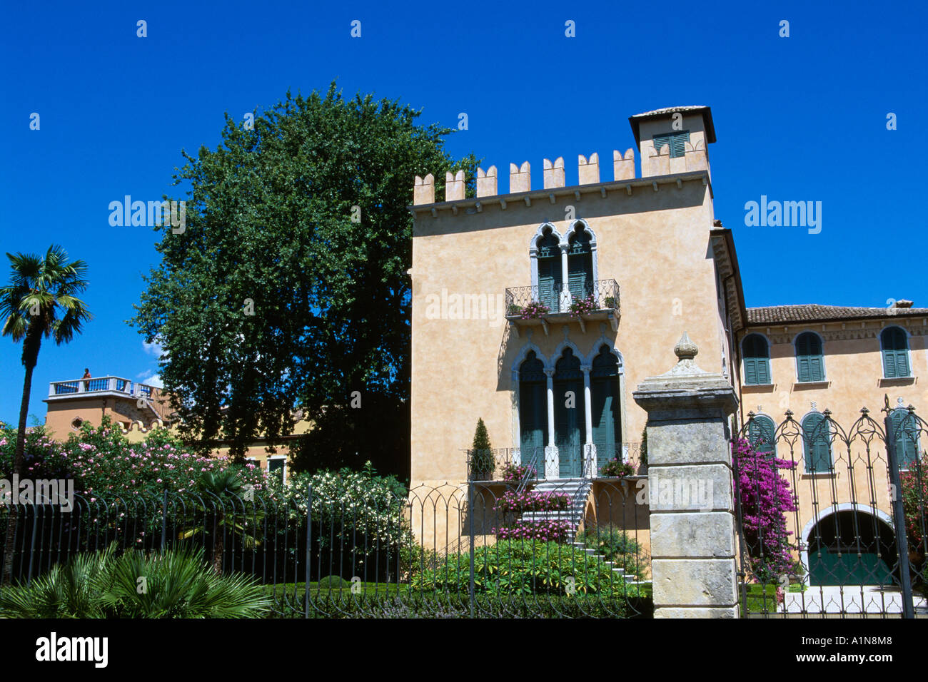 Villa Bardolino Lake Garda Italy Stock Photo Alamy