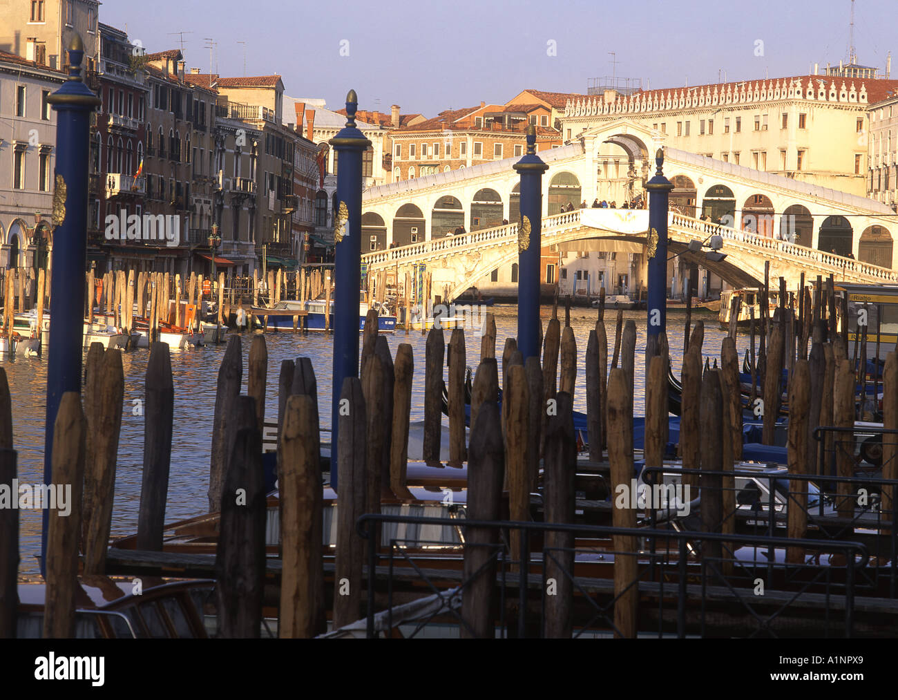 Moorings on the grand canal hi-res stock photography and images - Alamy