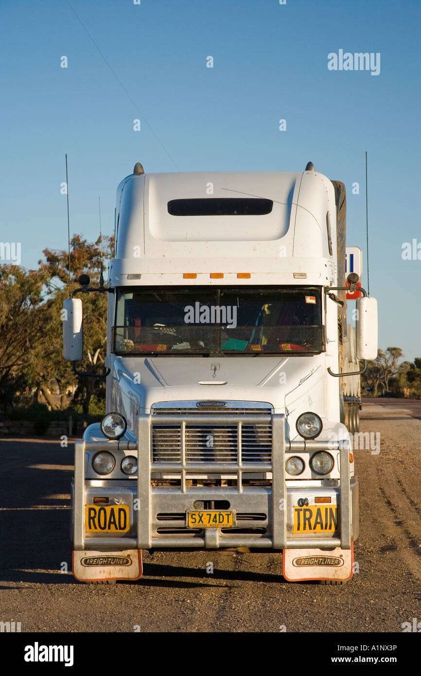 Road Train Stuart Highway at Glendambo Road House Outback South Australia Australia Stock Photo