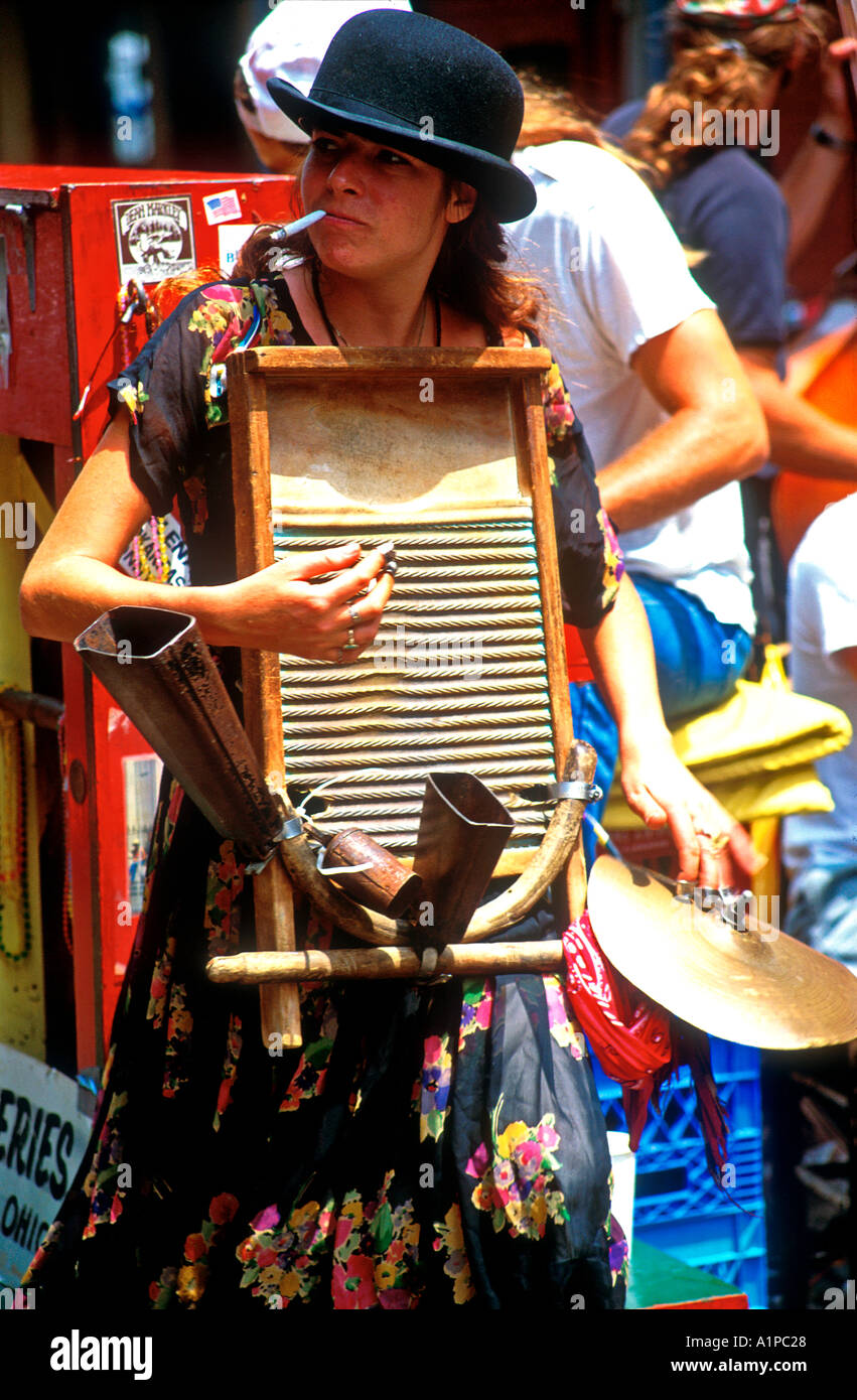 Washboard musician High Resolution Stock Photography and Images Alamy