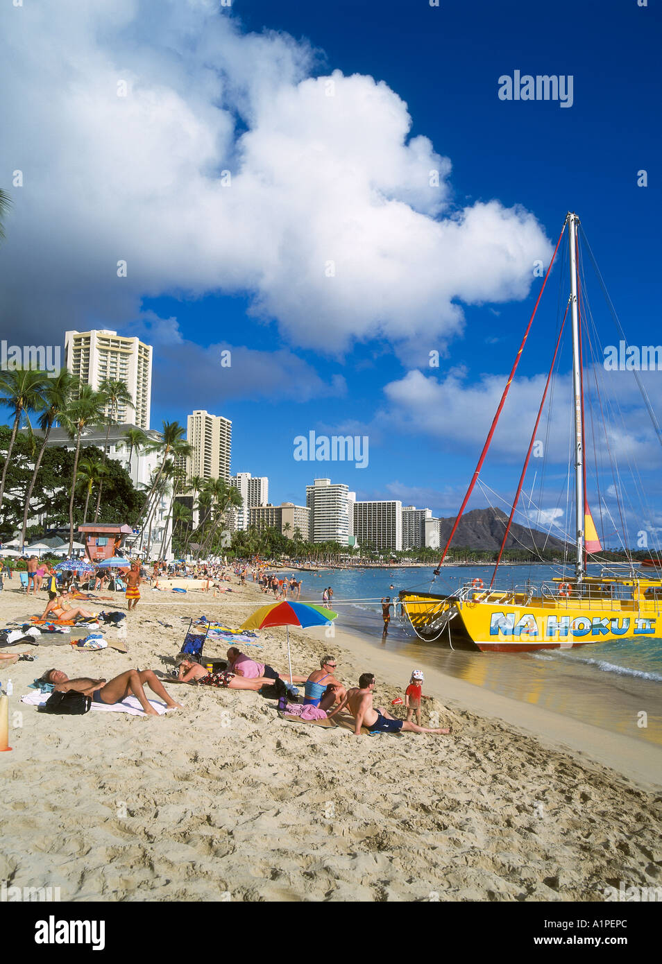Honolulu, Waikiki Beach, Diamond Head Stock Photo Alamy