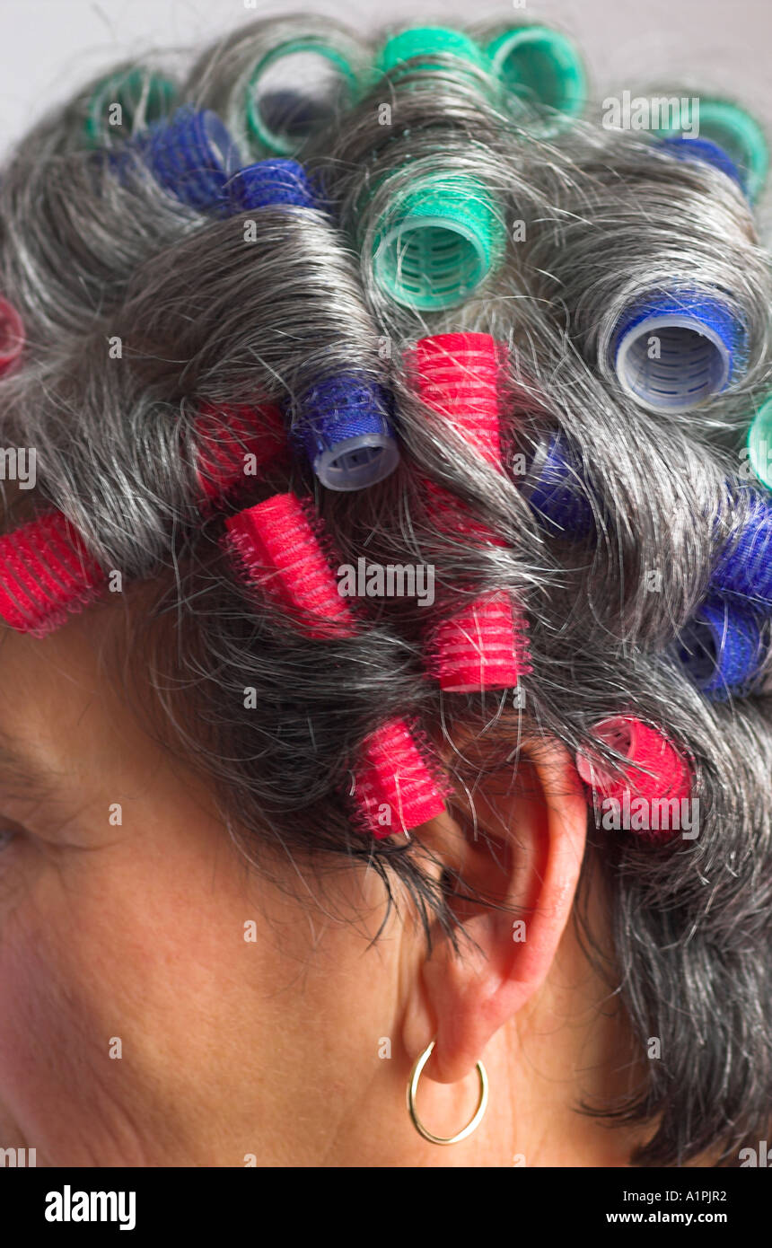 ladies hair curlers