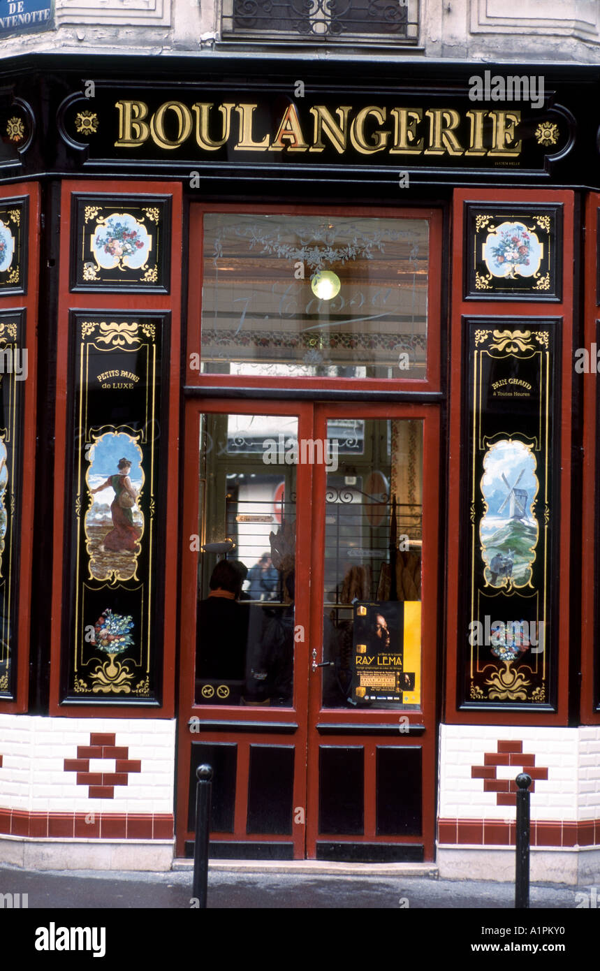 Bakery montmartre boulangerie paris hires stock photography and images