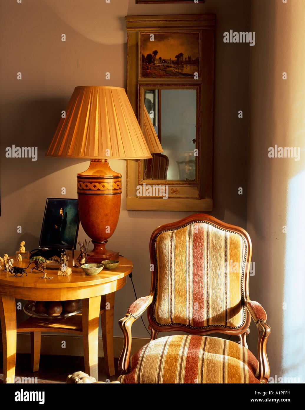 Striped upholstered armchairs hires stock photography and images Alamy