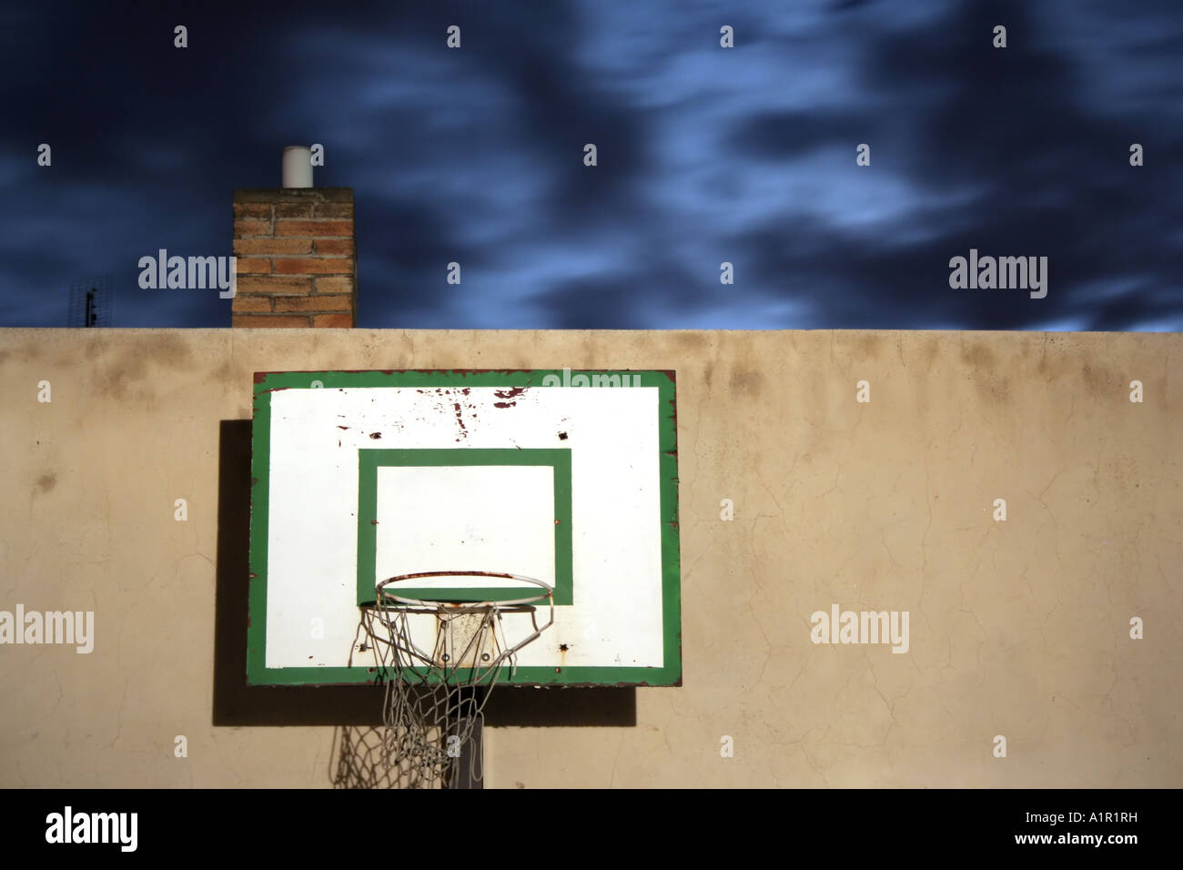 Basketball Court at Night Stock Photo Alamy