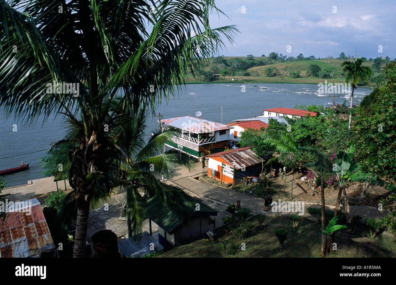 Río san juan nicaragua hi-res stock photography and images - Alamy
