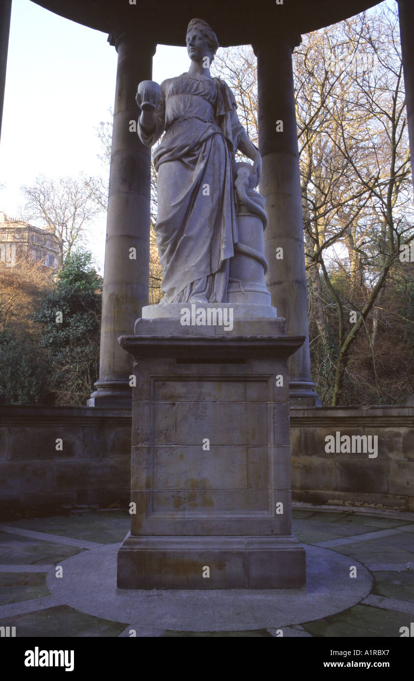 Statue of Hygeia in a Doric temple at St. Bernard's Well, Stockbridge, Edinburgh, Scotland, UK Stock Photo