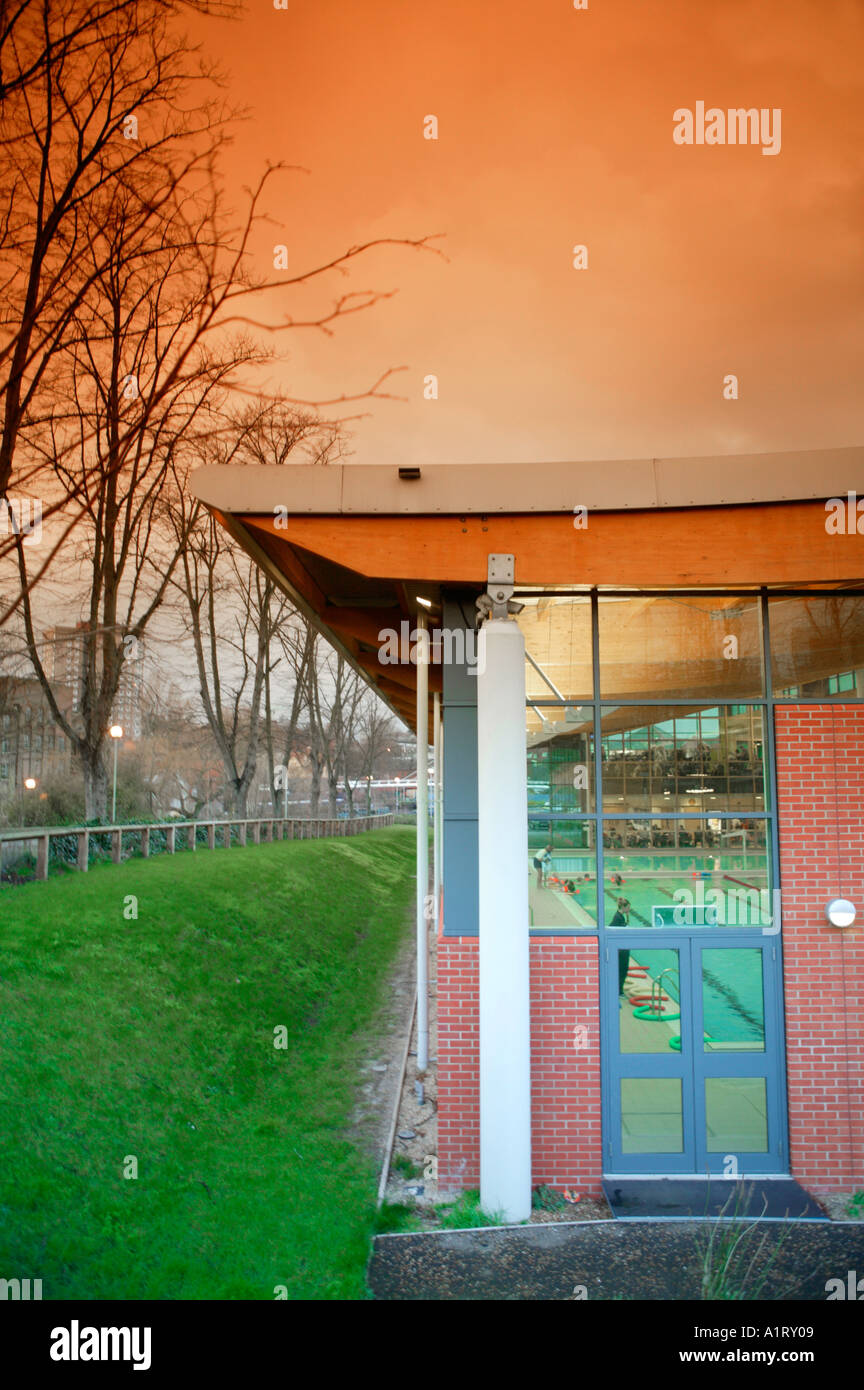 riverside swimming centre