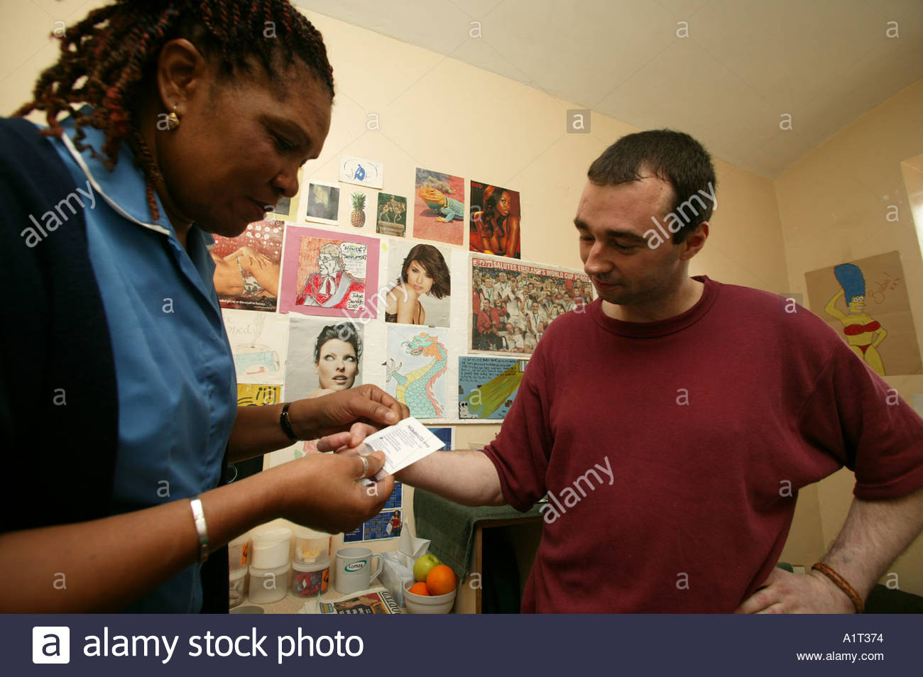 Manchester Red (10 Packets X 20's)-Smokers Connect – Smokers Connect Australia